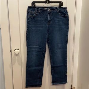 Levi’s Straight Leg Jeans